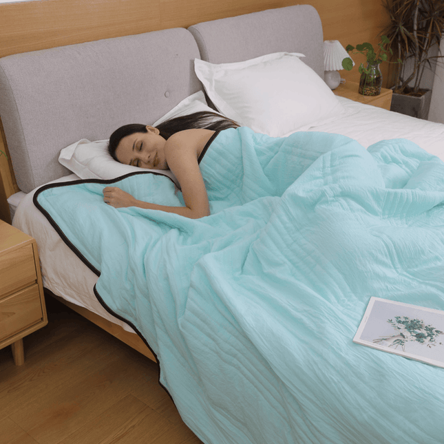 Aussie Ice Cooling Blanket | Heat-Absorbing Technology | Cool Comfort for Hot Sleepers | Moisture-Wicking | Breathable | Bamboo Linen Blend | Available in Double, Queen/Full, King Sizes | 4 Colors