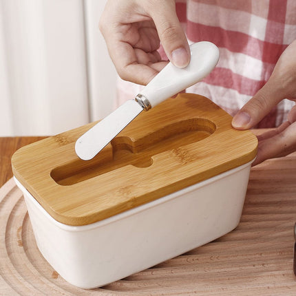 Ceramic Butter Dish | Wooden Lid with Silicone Seal | Includes Spreading Knife | Elegant | Airtight | Fresh Butter Storage | 600ml Capacity | 7.6 x 16.8 x 9.8 cm