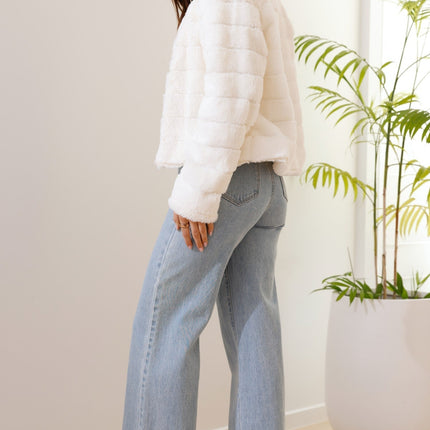 Luxe Women's Soft Faux Fur Crop Jacket | Veloura | Chic Cropped Design | Line Patterns | Metal Claw Clasp | Warm & Stylish | Versatile Outerwear | 100% Polyester | Available in XS - XL