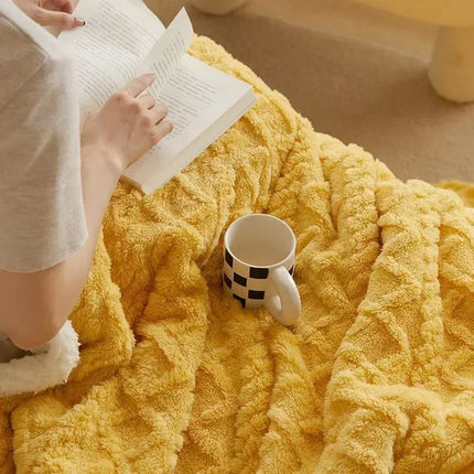 Thick Lambswool and Fleece Winter Blanket | Luxury Warm Layers | Breathable Insulation for Cold Weather Comfort