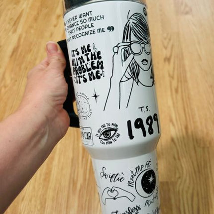 Taylor Swift Inspired Stainless Steel Tumbler | Insulated Leak-Resistant Design | Custom Lyrics & Sketches | Double-Wall Vacuum Sealed | Durable & Rust-Resistant | Ergonomic Handle | Dishwasher Safe | Travel Friendly