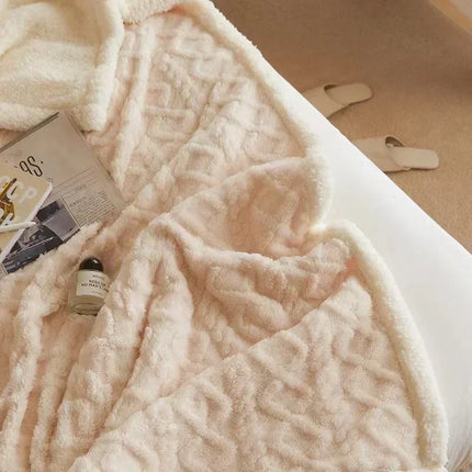 Thick Lambswool and Fleece Winter Blanket | Luxury Warm Layers | Breathable Insulation for Cold Weather Comfort