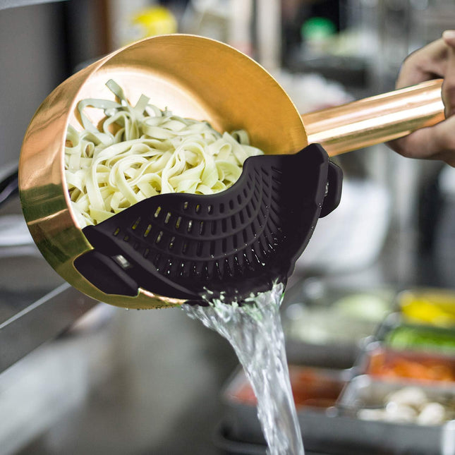 Silicone Clip-On Strainer | Heat-Resistant Snap-On Design | Fits All Pots, Pans & Bowls | Compact & Easy Storage | Durable Kitchen Gadget | Dishwasher Safe | Innovative Straining Solution