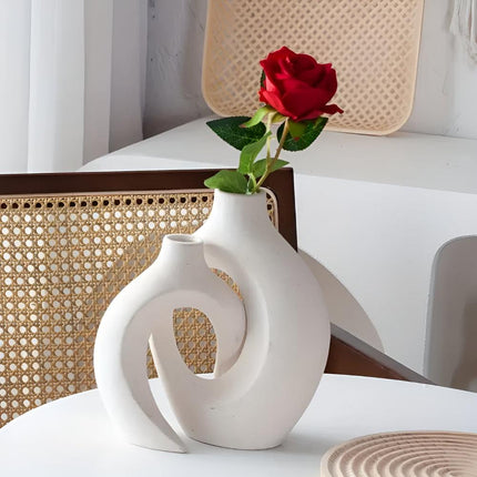 Scandinavian-Inspired Unity Vase Duo | Interlocking Ceramic Design | Modern Minimalist Decor for Lounge or Tabletop | Sustainable Materials | Includes Large and Small Vase | Timeless Neutral Tones