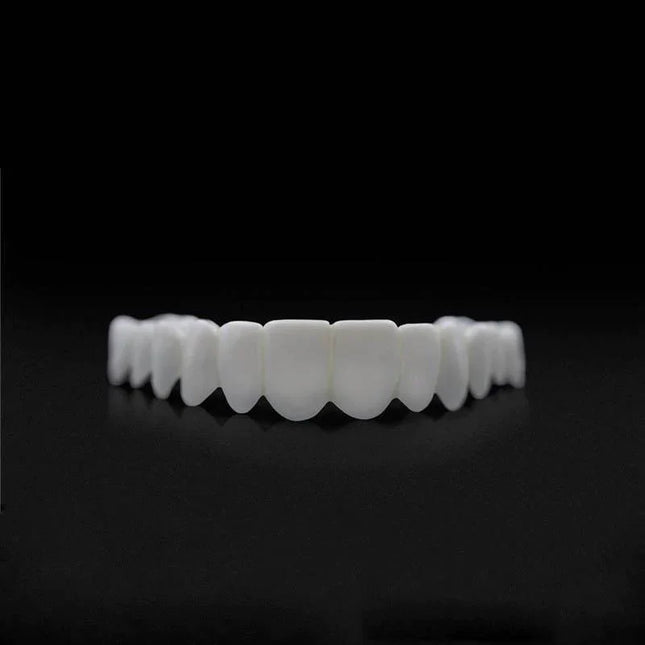 Instant Smile Snap-On Veneers | Upper & Lower Set | Natural Looking Teeth Cover | Disguise Crooked, Stained, Missing & Gapped Teeth | Comfortable Fit | Unisex | Safe & Easy to Use | One Size Fits Most