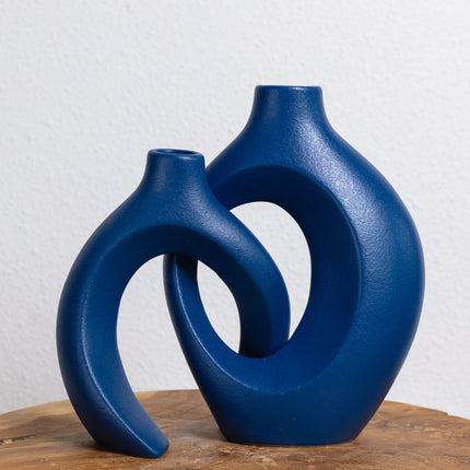 Gleora | Handcrafted Ceramic Vase | Unique Intertwined Design | Elegant Floral Display | Durable | Decorative Centerpiece for Home & Events | Modern Chic Style | Stable Base | Easy to Clean