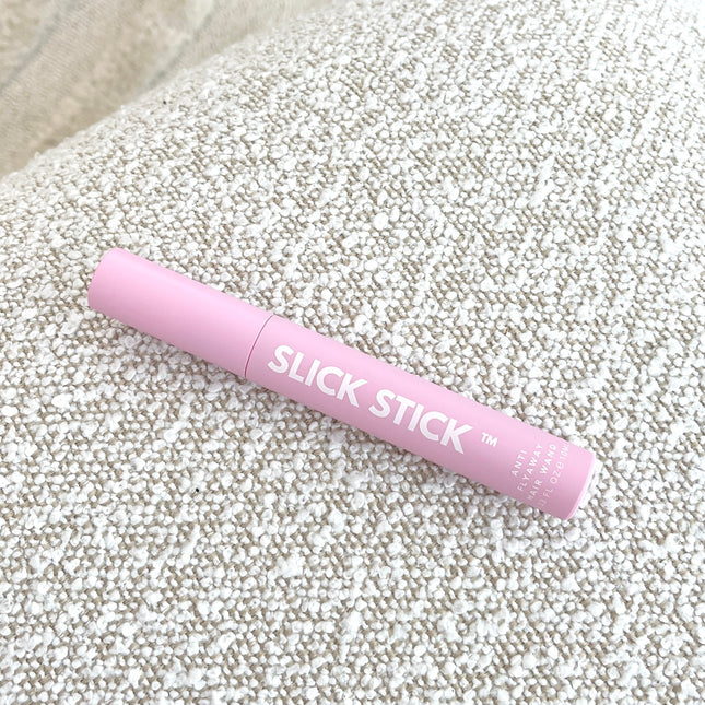 Hair Control Wand | Tame Flyaways | Vegan & Cruelty-Free | Suitable for All Hair Types | Long-Lasting Hold | No Oily Residue | Perfect for Slicked Ponytails & Buns | Easy Application | Natural Ingredients