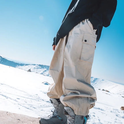 Unisex | Warm Baggy Ski Pants | Cold Weather Gear | Roomy Fit | Practical Pockets | Outdoor Activities | Men's & Women's Comfort | Winter Sports Wear