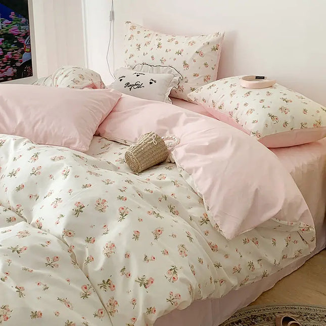 BlossomDream Bedding Set | Soft Polyester Cotton Blend | Pink Floral Duvet Cover & Pillowcases | Elegant Bedroom Decor | Fits Double, Full & Queen Beds