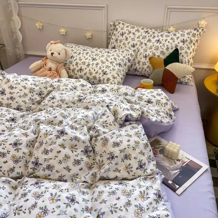 BlossomDream Bedding Set | Soft Polyester Cotton Blend | Pink Floral Duvet Cover & Pillowcases | Elegant Bedroom Decor | Fits Double, Full & Queen Beds