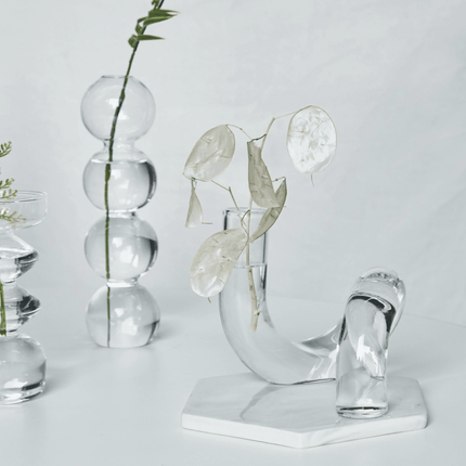 Color Tinted Glass Hydroponic Vase | Artistic Loop Design | Durable Borosilicate Glass | 5" Width x 4" Height | Accent Home Décor | Highly Resistant and Elegant for Display | Ideal for Plants and Blooms
