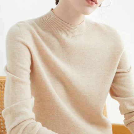 Julia | Luxurious Soft Gold Cashmere Turtleneck | Elegant Versatility | Women's Sizes | Lightweight Warmth