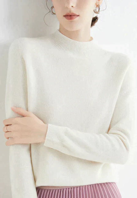 Julia | Luxurious Soft Gold Cashmere Turtleneck | Elegant Versatility | Women's Sizes | Lightweight Warmth