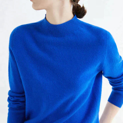 Julia | Luxurious Soft Gold Cashmere Turtleneck | Elegant Versatility | Women's Sizes | Lightweight Warmth