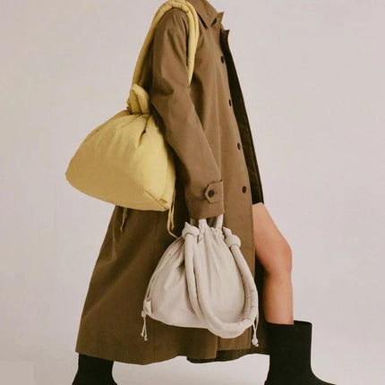 Emilia Puffer Handbag | Trendy Design | High-Quality Synthetic Material | Spacious with Multiple Compartments | 30x40x14cm | Zipper Closure | Comfortable Handles & Adjustable Strap