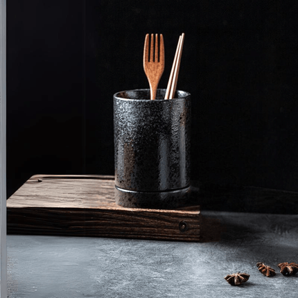 Ceramic Base Japanese-Style Utensil Holder | Kitchen Countertop Organizer | Elegant Storage for Cooking Utensils | Space-Saving Decorative Solution | Ideal for Culinary Enthusiasts