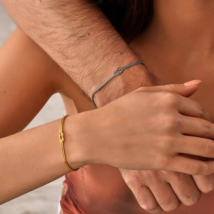 Visconte | Unisex Love Knot Bracelet | Stainless Steel | Adjustable 17-20.5 cm | Waterproof & Hypoallergenic | Symbol of Connection