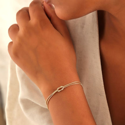 Visconte | Unisex Love Knot Bracelet | Stainless Steel | Adjustable 17-20.5 cm | Waterproof & Hypoallergenic | Symbol of Connection