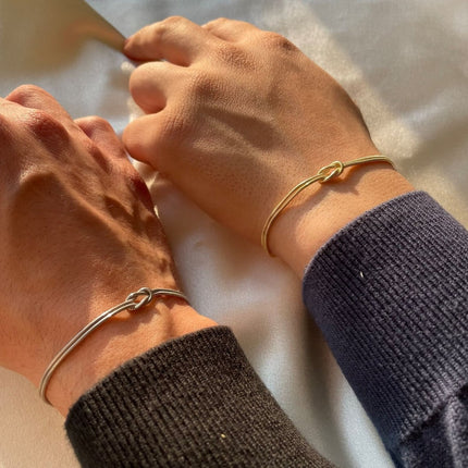 Visconte | Unisex Love Knot Bracelet | Stainless Steel | Adjustable 17-20.5 cm | Waterproof & Hypoallergenic | Symbol of Connection