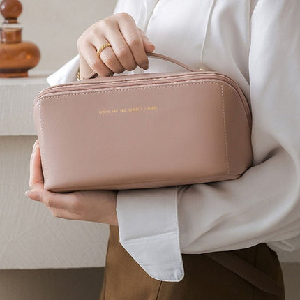 BECKY | Chic Makeup Organizer | Luxurious Design | Generous Storage | Versatile Beauty Essential