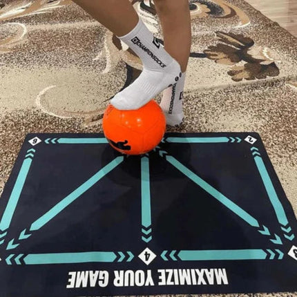 Football Training Mat | Video Program Included | Skills Enhancement | Coordination | Dribbling | Endurance | Space-Saving Design | Noustia | Home Practice | Personal Training Ground | Anti-Slip Grip Socks