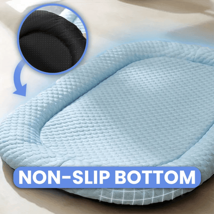 Ice-Silk Cooling Pet Bed | Advanced Ice Silk Fabric | Absorbs and Disperses Heat | Machine Washable | Lightweight Comfort for Pets | Provides a Cool Surface for Hot Days | Keeps Dogs Refreshed and Comfortable