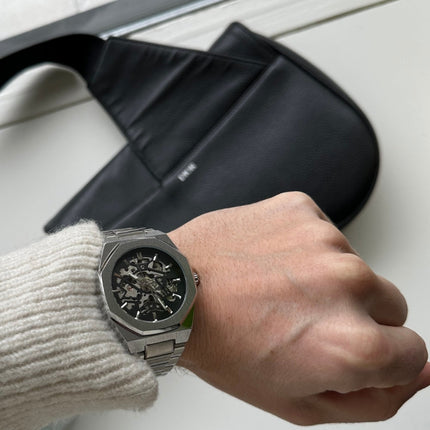 Phantom Stainless Steel Men's Automatic Watch | 42mm Black Dial | Silver Strap | Waterproof 30m | Elegant Design | Adjustable Size | Suitable for All Occasions