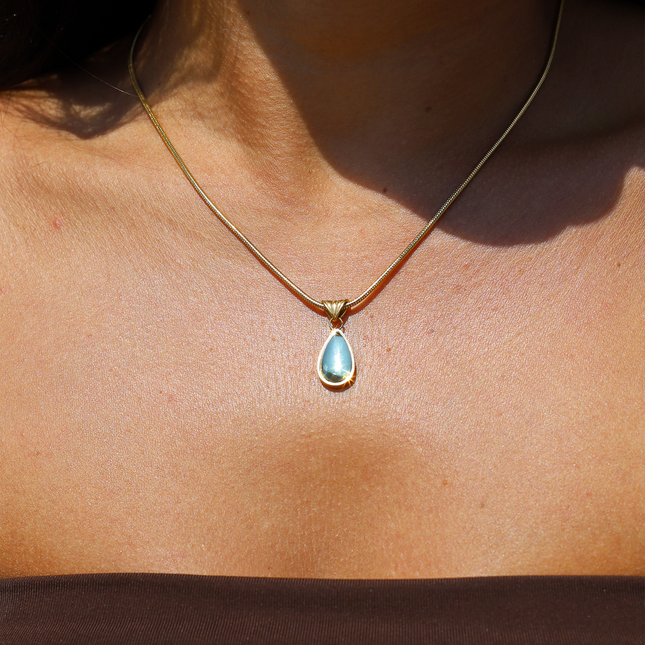 Elena Olive Necklace | Gold-Tone Plated Finish | Stainless Steel with PVD Coating | 35+5 cm Adjustable Length | Water-Resistant | Hypoallergenic | Scratch-Resistant | Jewelry for Women