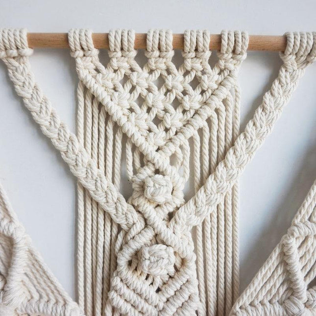 Handcrafted Bohemian Macrame Tapestry | Geometric Pattern | Creamy-White | 55x70cm | Durable Cotton | Minimalist Wall Decor | Artisan Crafted | Home & Event Decoration