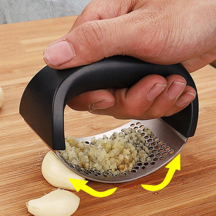 Stainless Steel Garlic Press | Effortless Garlic Crusher | Quick and Easy to Use | Dishwasher Safe Kitchen Tool | Reduces Garlic Odor on Hands | Durable and Long-Lasting Design | Essential for Cooking Prep