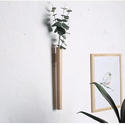 Handcrafted Wooden Spear Wall Vase | Rustic Decor | Includes Watertight Glass Vial | Available in Beech and Walnut | Includes Wall Mount Kit | H 41 cm x W 3.5 cm | Perfect for Flowers or Decorative Items