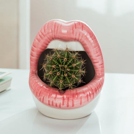 Ceramic Planter with Pouty Lips Design | Fun & Whimsical | Red, Pink, Purple | Durable & Handmade | Heat Resistant & Windproof | Indoor Decoration for Home or Office | Gift Idea | 12x6 cm | 1 Piece