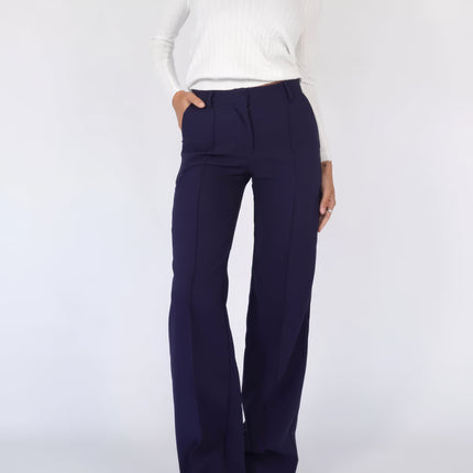 Women's Wide Leg Pants | Double Waistband | Regular Fit | Chic Versatility | Ultimate Comfort | Stylish Trousers for Office & Festivals | Ideal for T-Shirts or Blazers