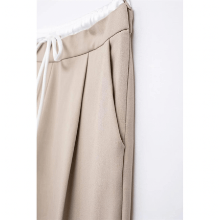 Women's Wide-Leg Trousers with Unique Double Waistband | Versatile Fit for Office or Casual Outings | Elegant Styling and Comfortable Design